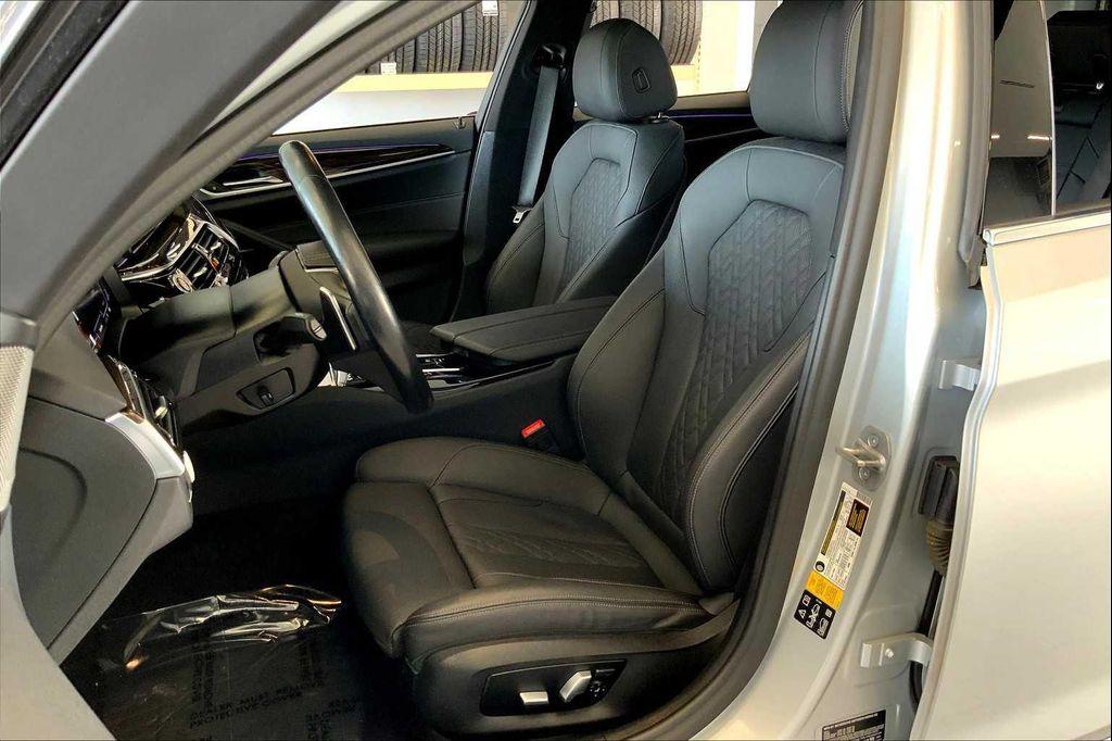 used 2021 BMW 540 car, priced at $37,899