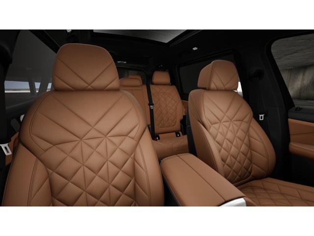 new 2026 BMW X7 car, priced at $101,980