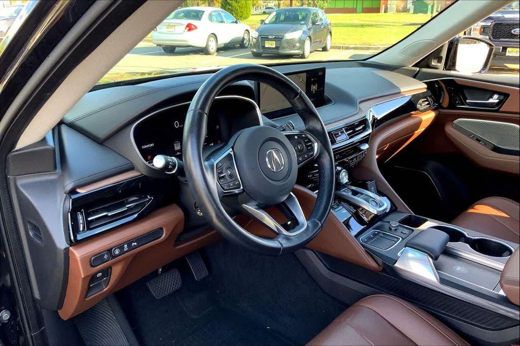 used 2023 Acura MDX car, priced at $40,499