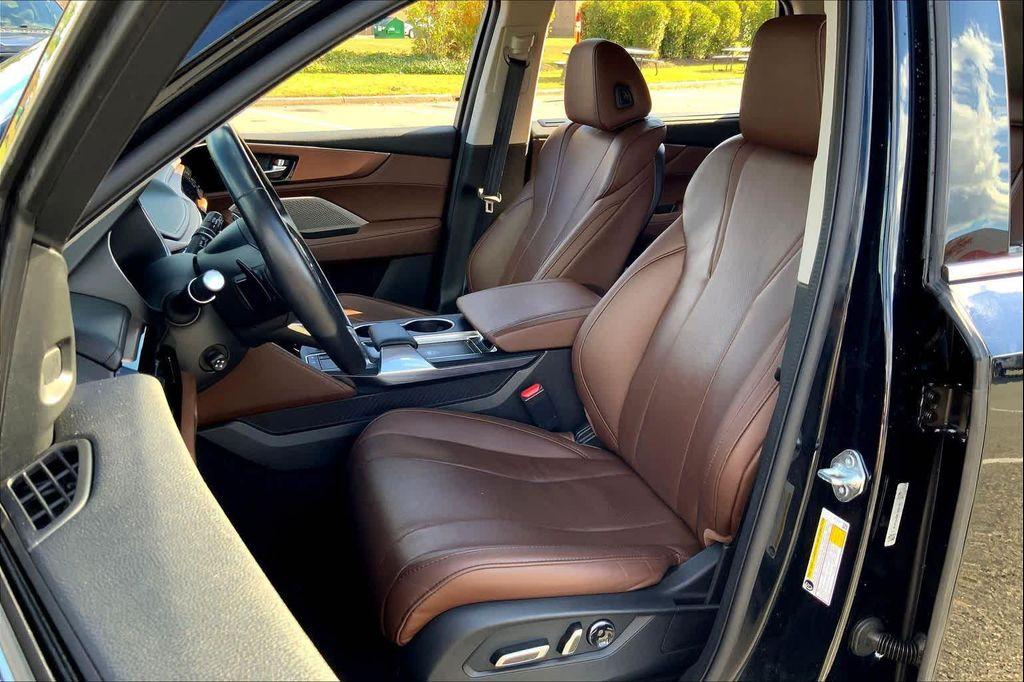 used 2023 Acura MDX car, priced at $40,499