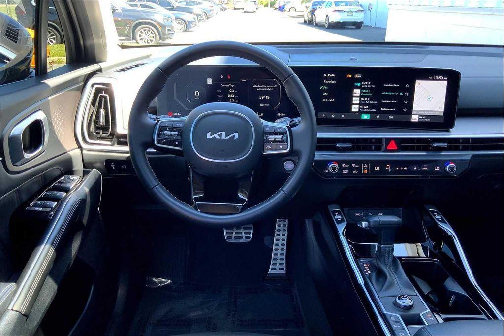 used 2025 Kia Sorento car, priced at $37,025