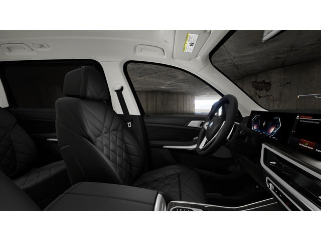 new 2026 BMW X7 car, priced at $91,080