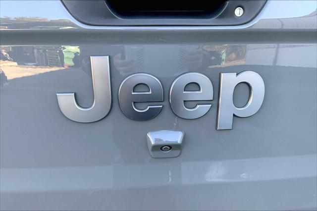 used 2022 Jeep Gladiator car, priced at $37,601