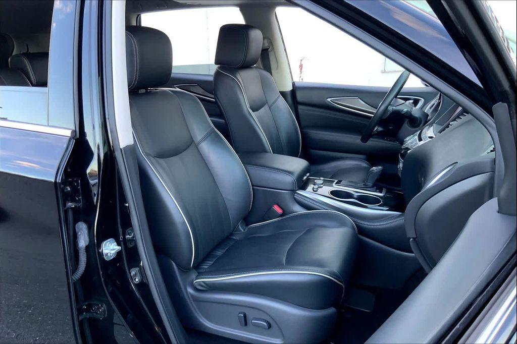 used 2019 INFINITI QX60 car, priced at $21,600