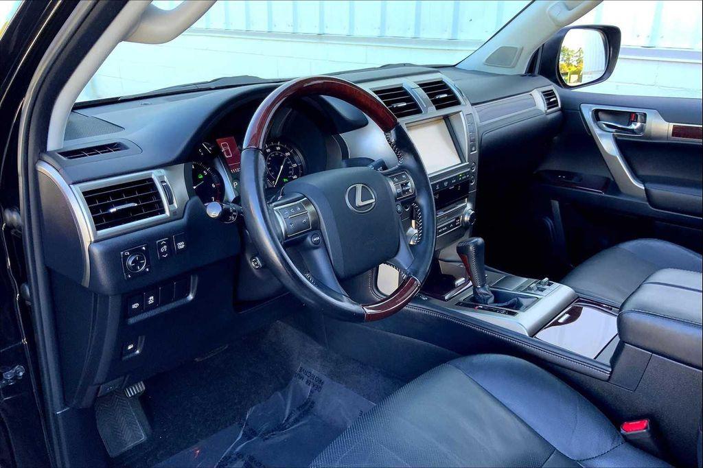 used 2018 Lexus GX 460 car, priced at $26,999