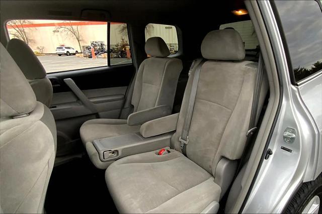 used 2011 Toyota Highlander car, priced at $10,692