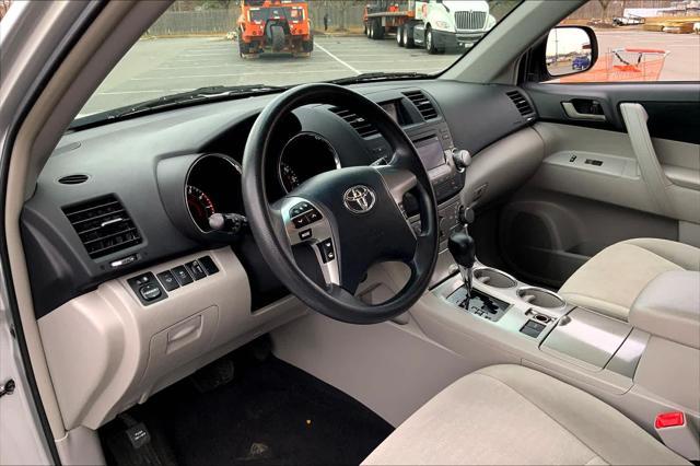 used 2011 Toyota Highlander car, priced at $10,692