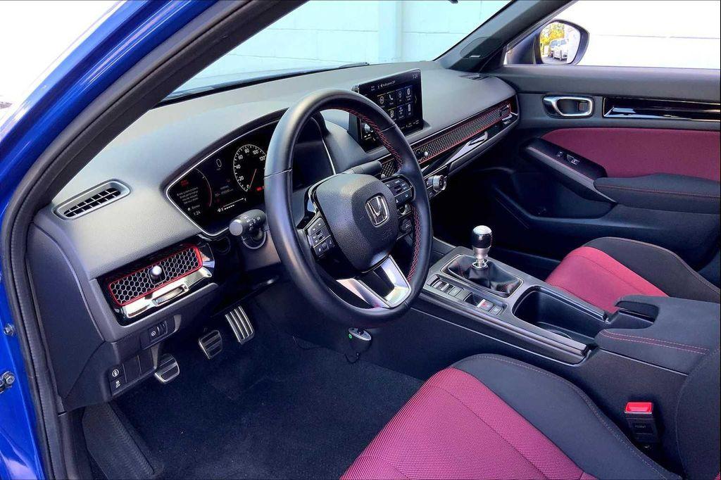 used 2022 Honda Civic Si car, priced at $26,072