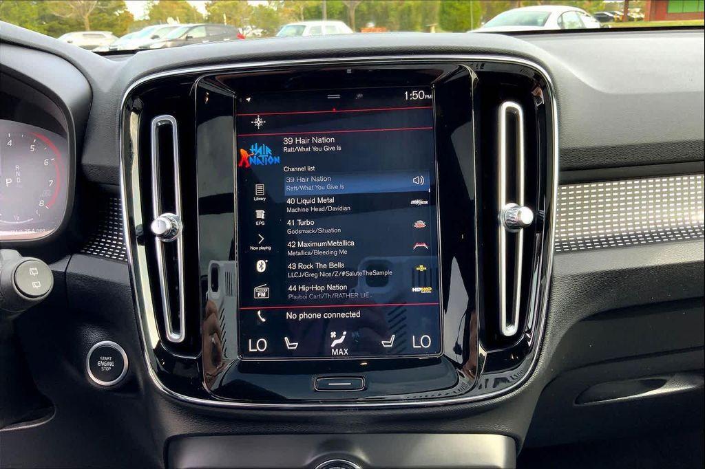 used 2022 Volvo XC40 car, priced at $28,207