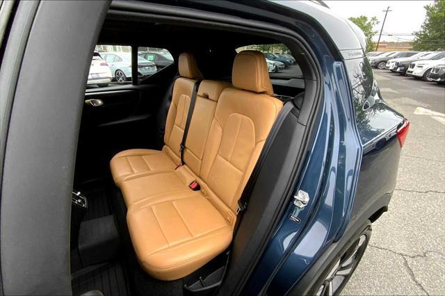 used 2019 Volvo XC40 car, priced at $23,995