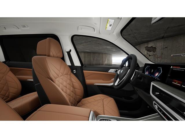new 2026 BMW X7 car, priced at $91,975