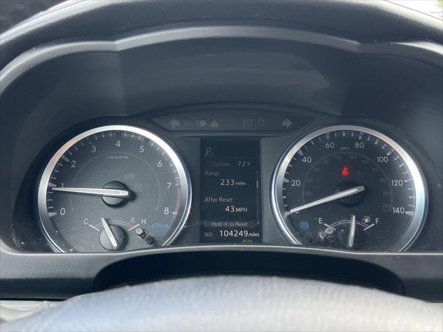 used 2019 Toyota Highlander car, priced at $26,672