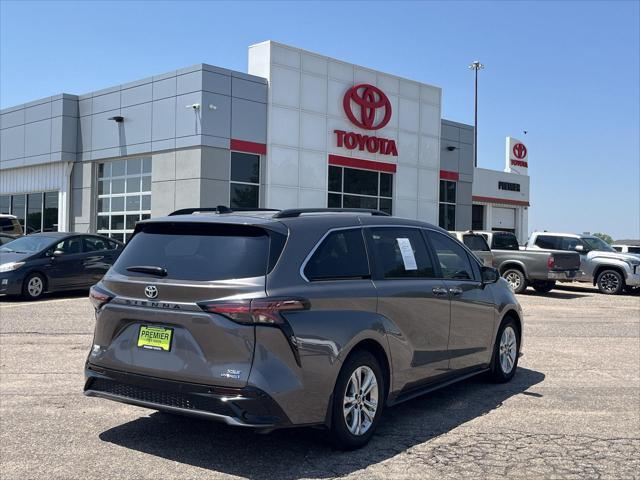 used 2022 Toyota Sienna car, priced at $44,250