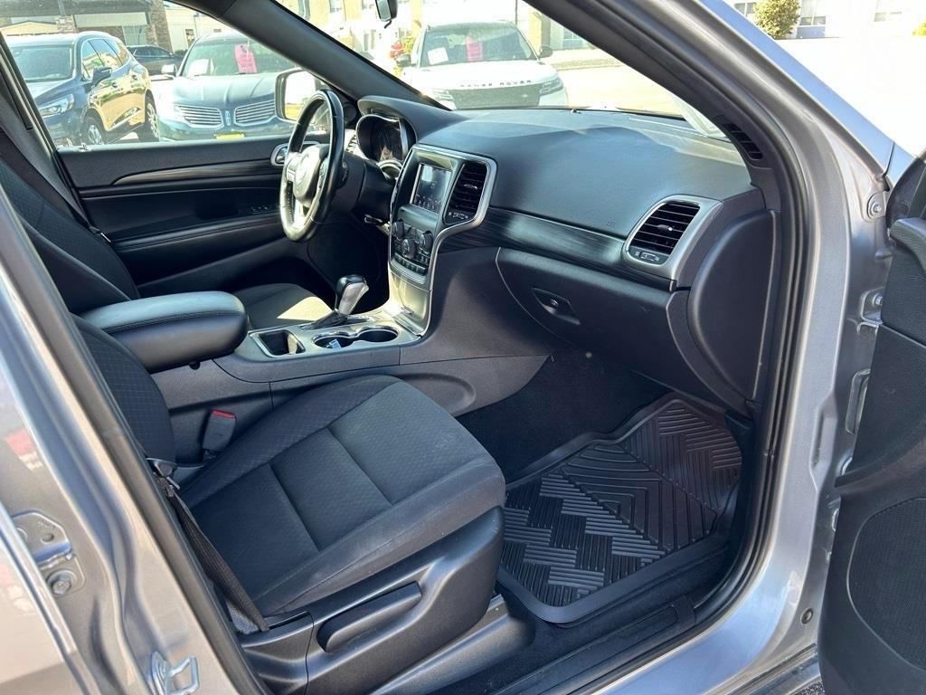 used 2020 Jeep Grand Cherokee car, priced at $21,871