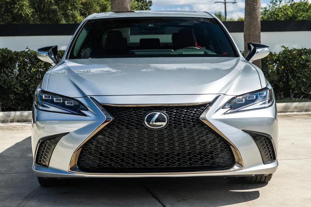 used 2022 Lexus ES 350 car, priced at $35,995