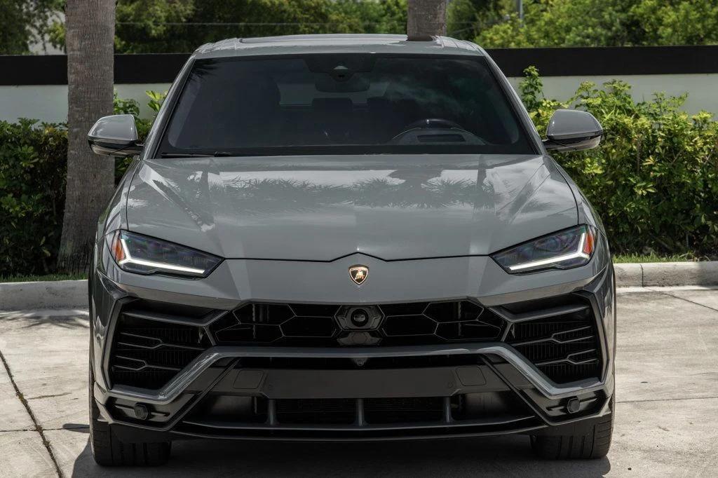 used 2022 Lamborghini Urus car, priced at $204,995