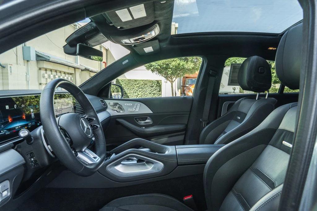 used 2024 Mercedes-Benz AMG GLE 63 car, priced at $96,995