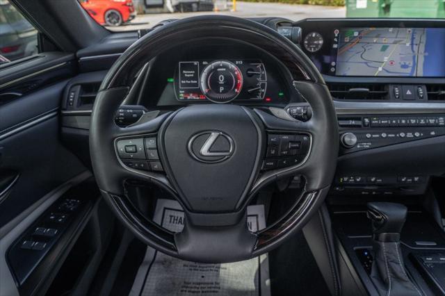used 2021 Lexus ES 300h car, priced at $33,995