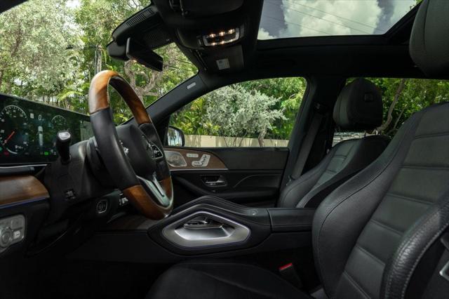 used 2020 Mercedes-Benz GLS 580 car, priced at $49,995