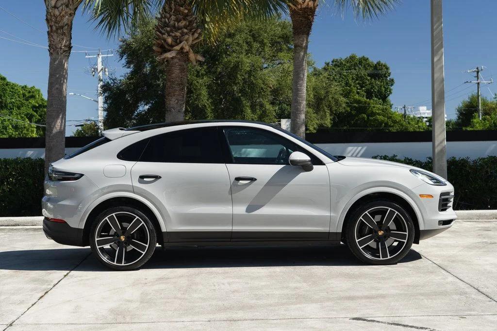 used 2022 Porsche Cayenne car, priced at $69,995