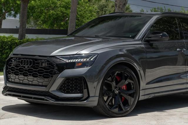 used 2022 Audi RS Q8 car, priced at $89,995