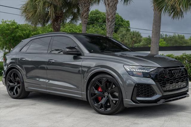 used 2022 Audi RS Q8 car, priced at $89,995