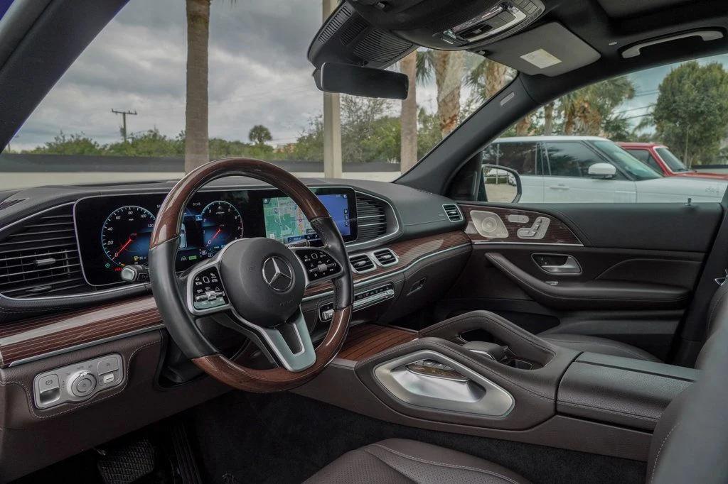 used 2021 Mercedes-Benz GLE 450 car, priced at $42,995