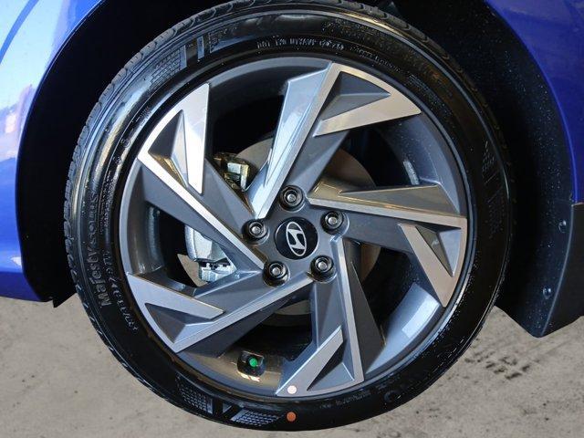 new 2025 Hyundai Elantra car, priced at $25,045