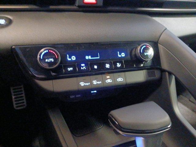 new 2025 Hyundai Elantra car, priced at $25,045