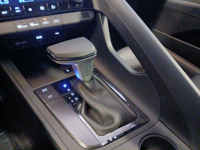 new 2025 Hyundai Elantra car, priced at $25,045