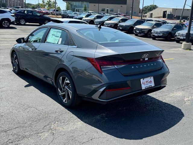 new 2024 Hyundai Elantra car, priced at $27,005