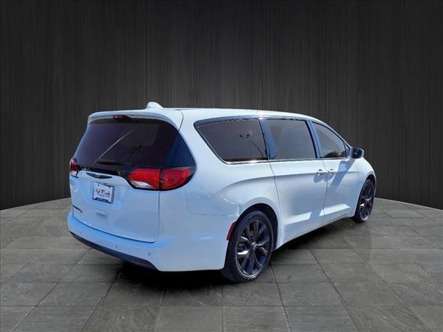 used 2019 Chrysler Pacifica car, priced at $18,589