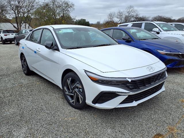 new 2025 Hyundai Elantra car, priced at $25,105