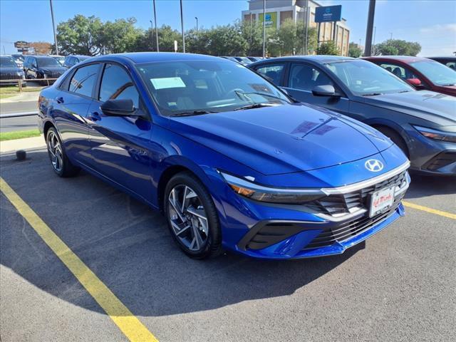 new 2025 Hyundai Elantra car, priced at $24,660