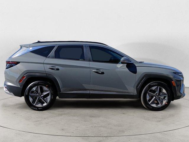 new 2026 Hyundai Tucson car, priced at $35,980