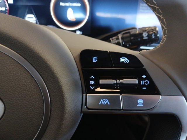 new 2025 Hyundai Elantra car, priced at $28,085