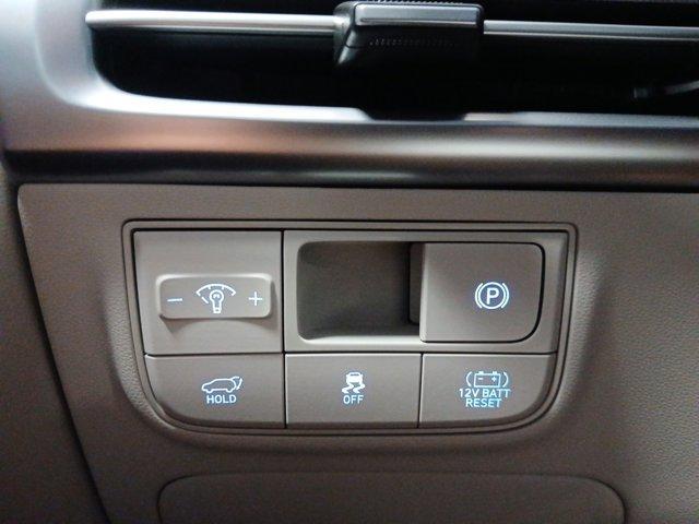 new 2026 Hyundai TUCSON Hybrid car, priced at $43,665