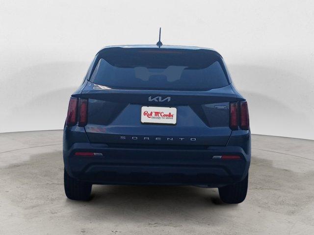 used 2022 Kia Sorento car, priced at $23,887