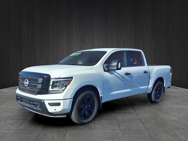 used 2023 Nissan Titan car, priced at $29,473