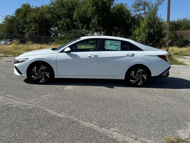 new 2024 Hyundai Elantra car, priced at $27,505