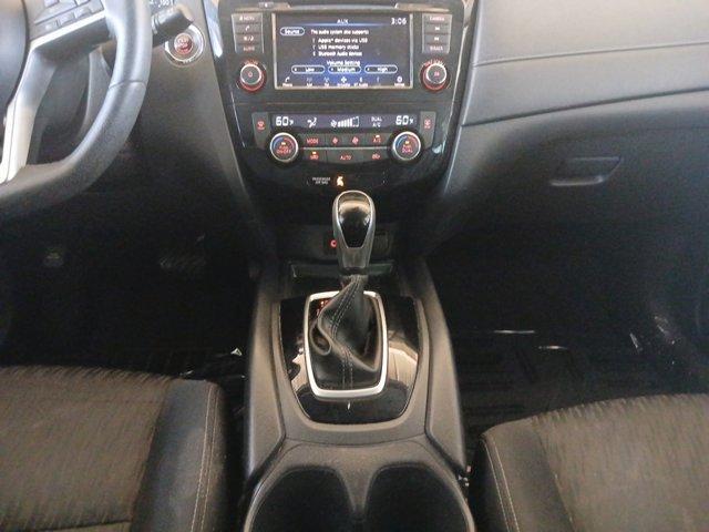 used 2020 Nissan Rogue car, priced at $17,549