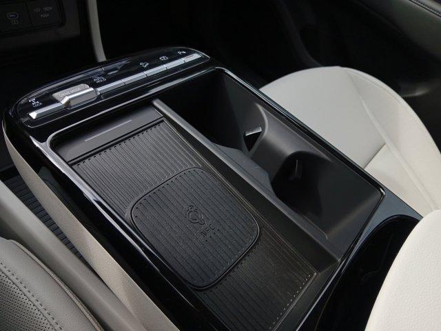 new 2026 Hyundai TUCSON Hybrid car, priced at $43,665