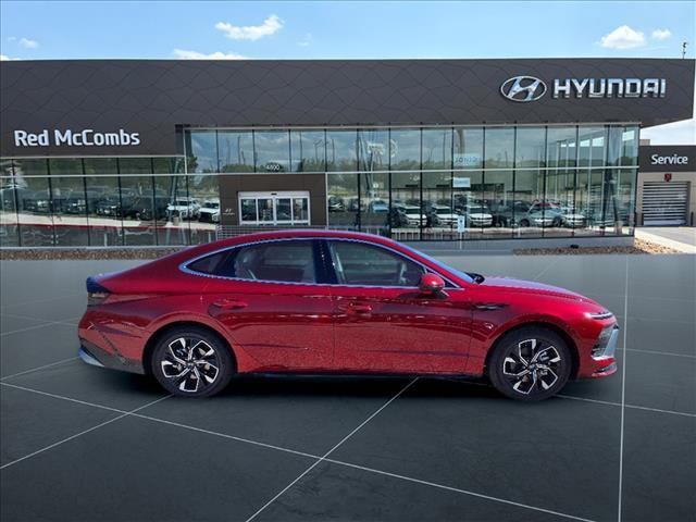 new 2024 Hyundai Sonata car, priced at $29,210