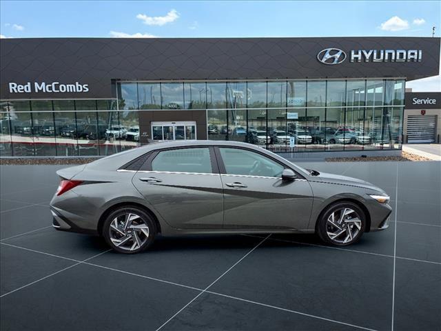 new 2025 Hyundai Elantra car, priced at $27,210