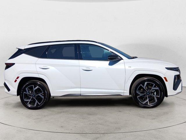 new 2025 Hyundai TUCSON Hybrid car, priced at $40,450