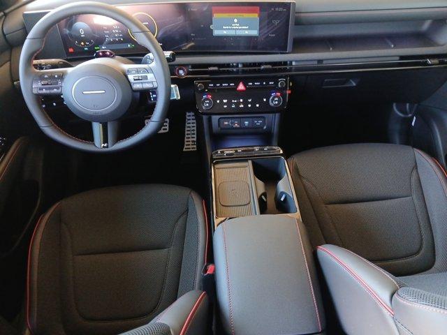 new 2025 Hyundai TUCSON Hybrid car, priced at $40,450