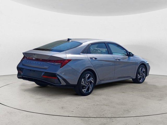 new 2025 Hyundai Elantra car, priced at $28,645