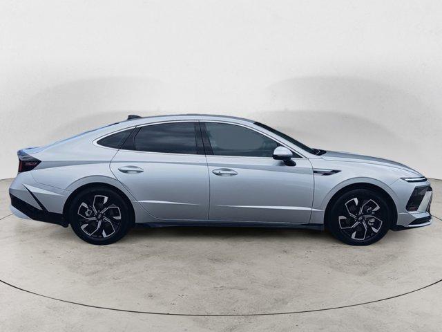 new 2025 Hyundai Sonata car, priced at $30,075
