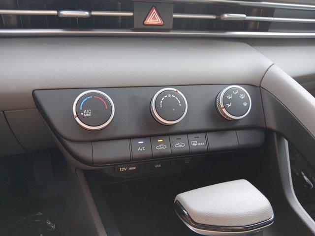 new 2025 Hyundai Elantra car, priced at $24,390