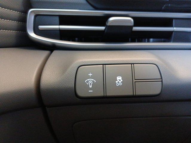 new 2025 Hyundai Elantra car, priced at $25,620